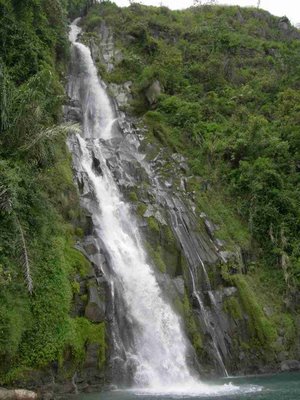 Binangalom waterfall, Lake Toba